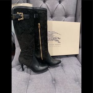 Burberry boots size 37.5